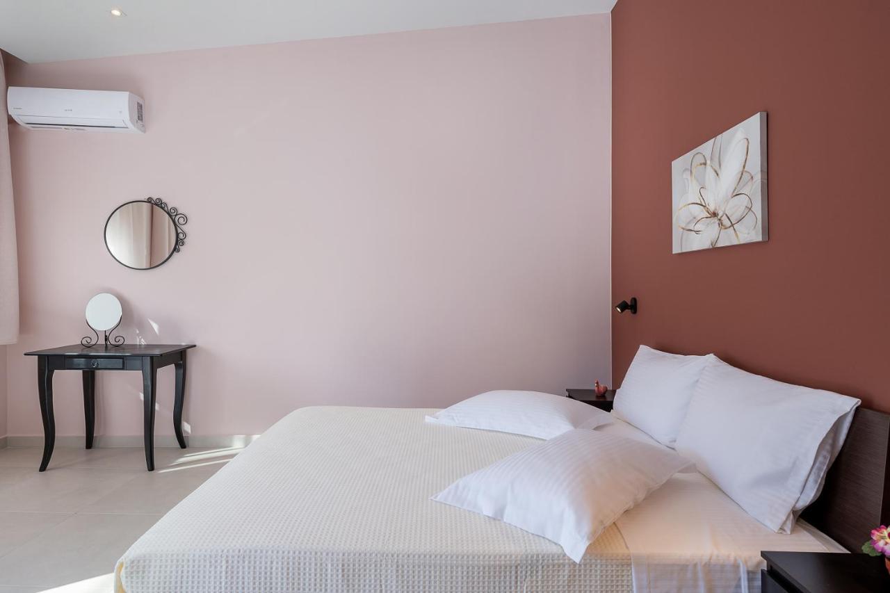 M City Apartments 100M From The Beach Chania  Exterior photo