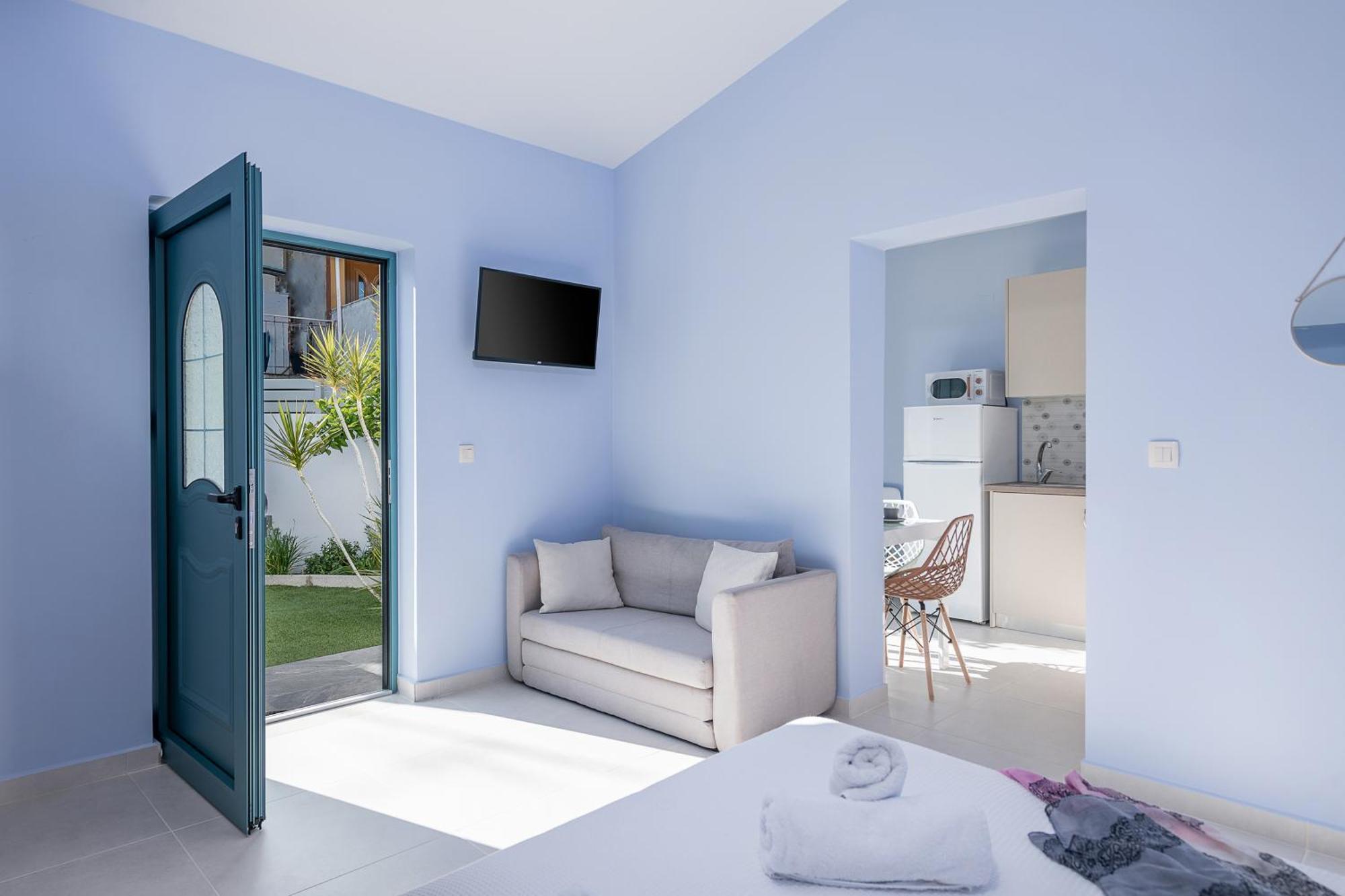 M City Apartments 100M From The Beach Chania  Exterior photo